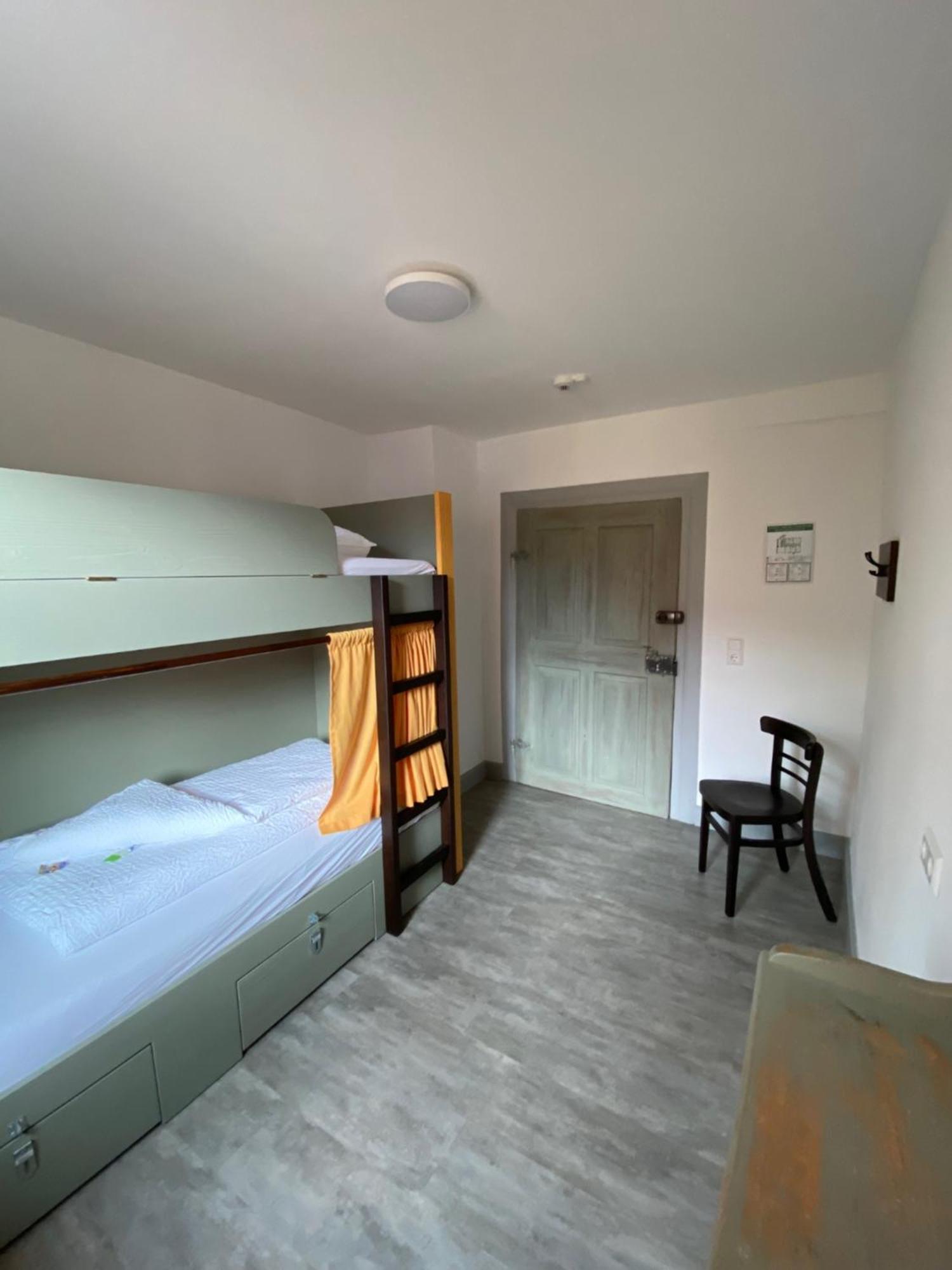 Hostel บาลิงเงน ภายนอก รูปภาพ