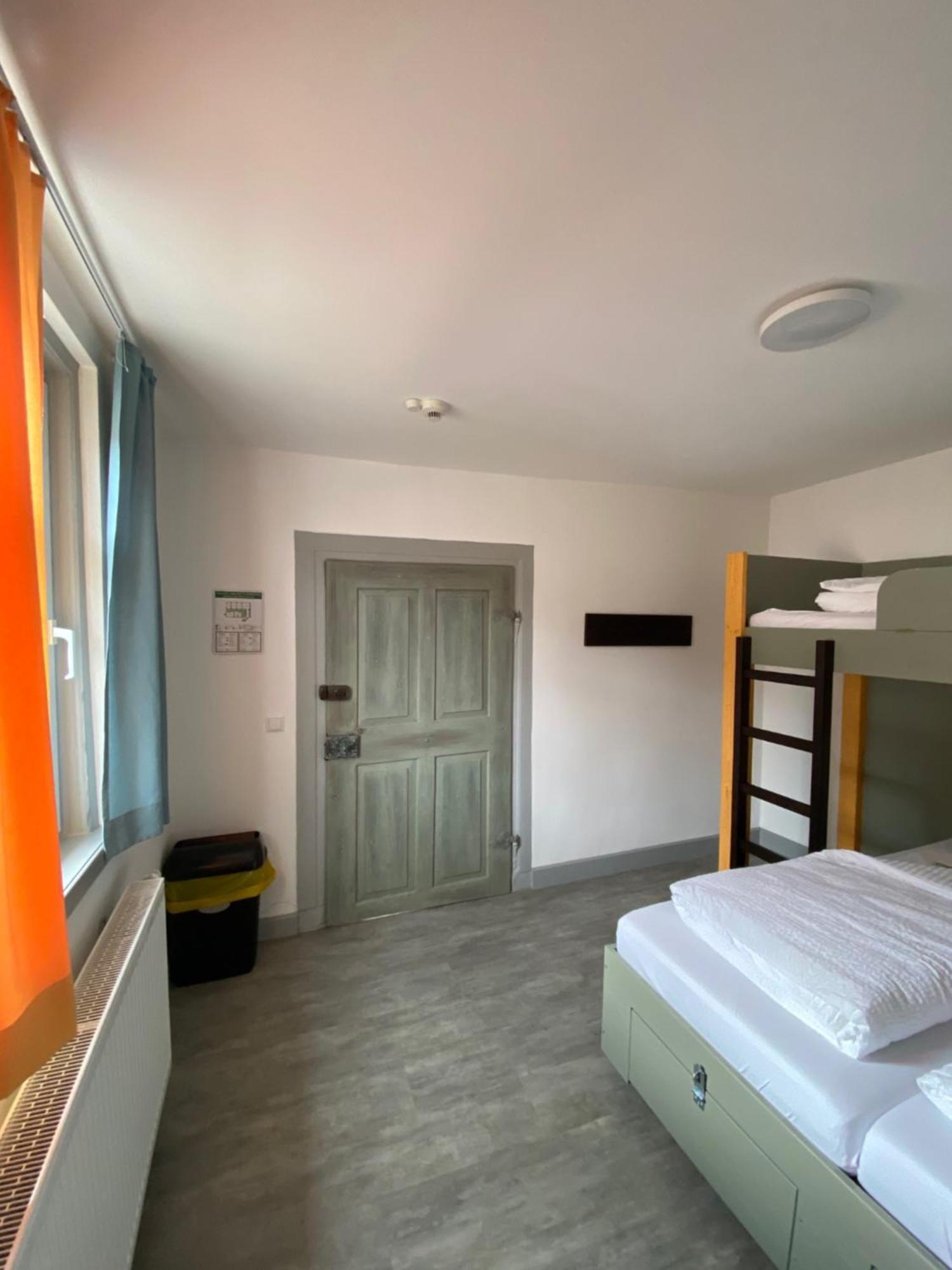 Hostel บาลิงเงน ภายนอก รูปภาพ
