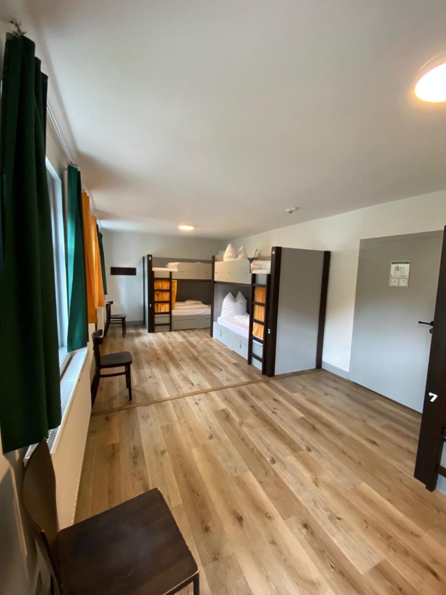 Hostel บาลิงเงน ภายนอก รูปภาพ